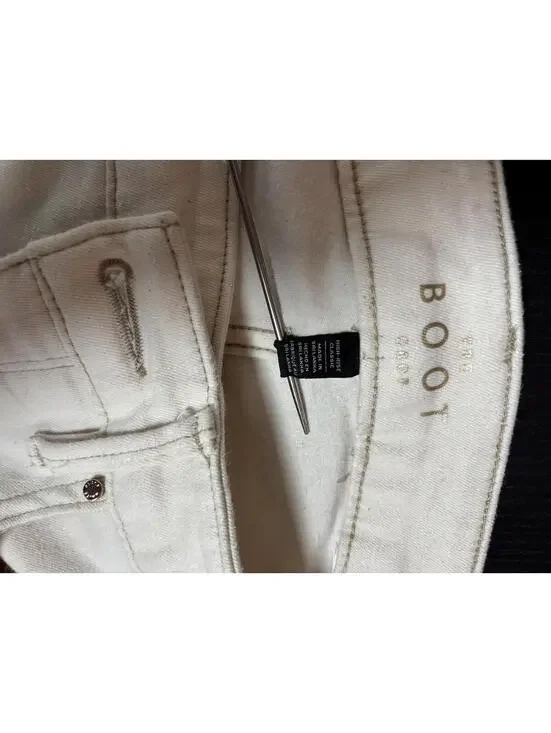 White House Black Market Y2k Cream Cropped Pants. Spring Y2K. Size 2. - Picture 8 of 11